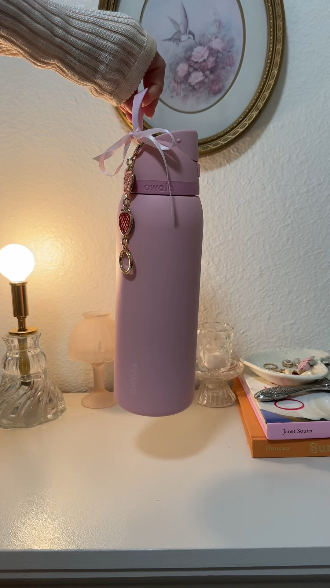 Cutest pink owala 💗🌸💝

Free sip owala water bottle in the color rose quartz. This size is the 40oz one perfect to stay hydrated throughout the day! 

#LTKSeasonal #LTKFestival #LTKActive