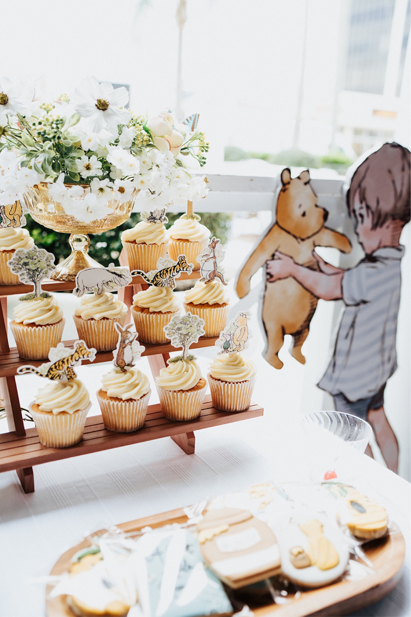 Winnie the Pooh baby shower must haves 

#winniethepoohbabyshower #winniethepooh