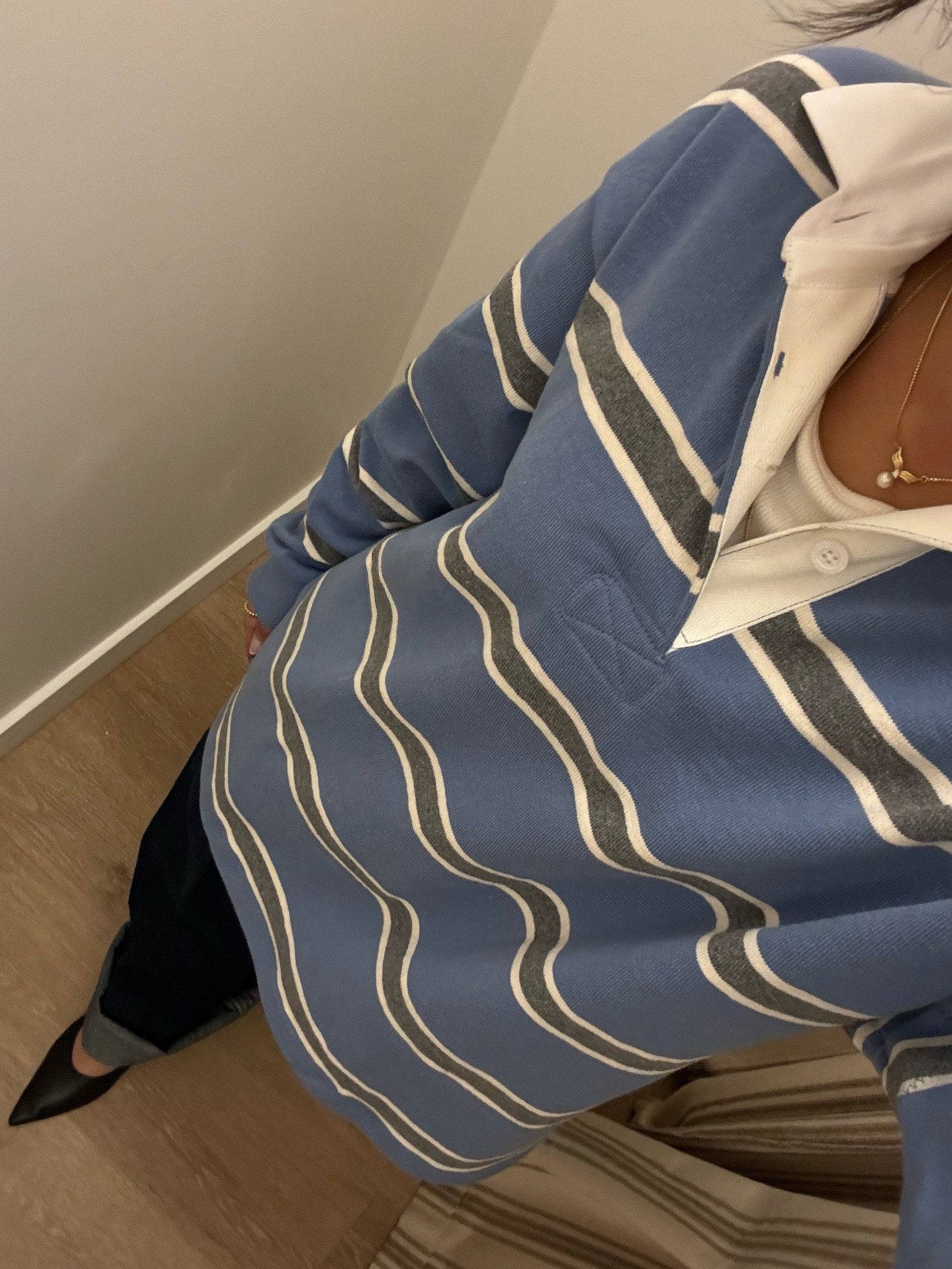 Strips💙🤍💙

#LTKautumn #LTKsummer #LTKstyletip