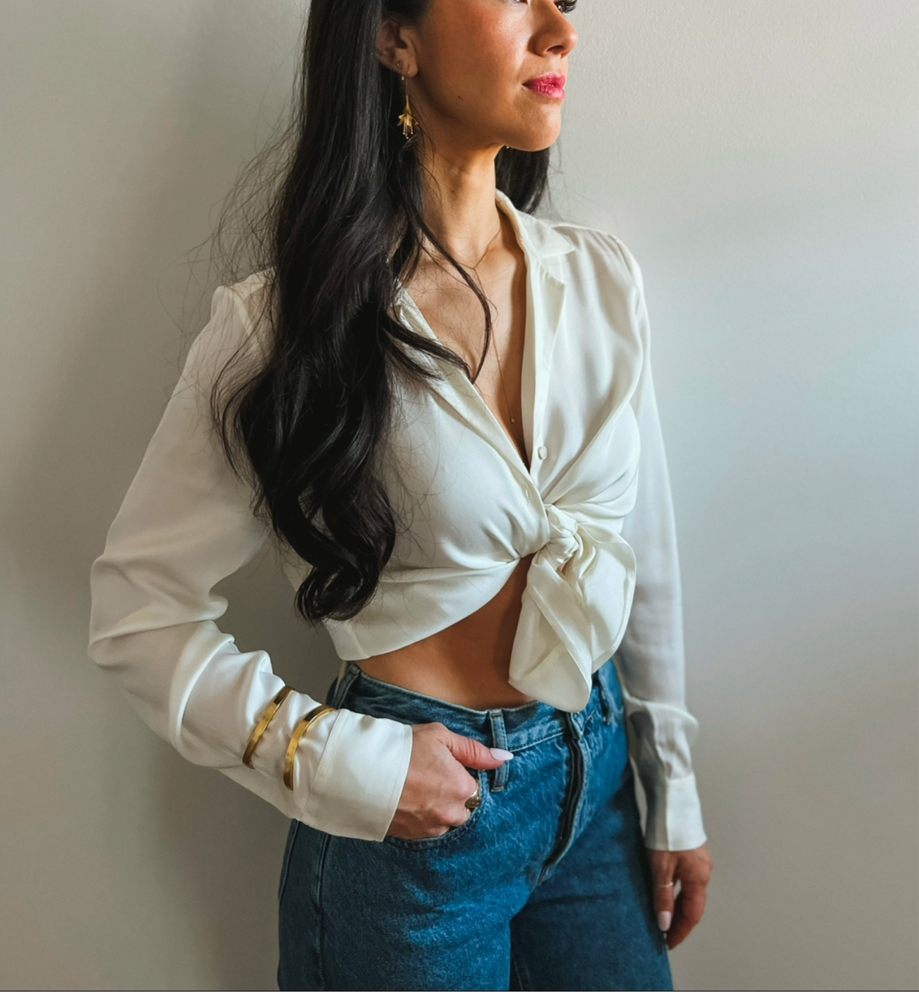 Washable silk button down ☁️✨

Wearing size XS

#LTKStyleTip #LTKFindsUnder100