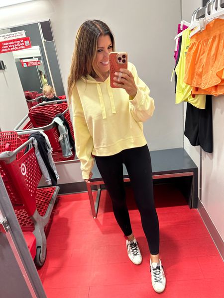 Love this pretty pullover for spring. Sized up to a large for a more oversized fit 💛




#target #targetstyle #outfitidea #springstyle #springfashion #outfitidea #outfit #momstyle #athleisure

#LTKunder50 #LTKstyletip #LTKsalealert