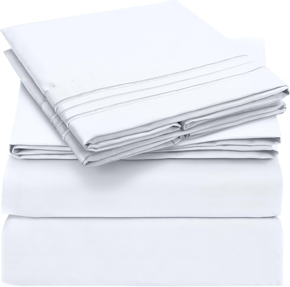 Mellanni Bed Sheet Set - Brushed Microfiber 1800 Bedding - Wrinkle, Fade, Stain Resistant - Hypoa... | Amazon (US)