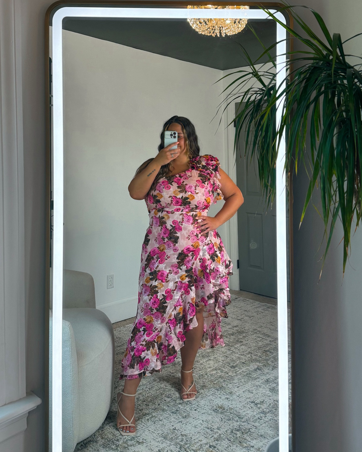 I’m in a size 16! 

USE CODE Y5A78UGL for an additional 20% + clip the 10% off coupon!

5’2” typically a 14-16, 52” in hips :8J bust 

#weddingguestdress #floraldress #size16 #fallweddings 

#LTKMidsize #LTKStyleTip #LTKWedding