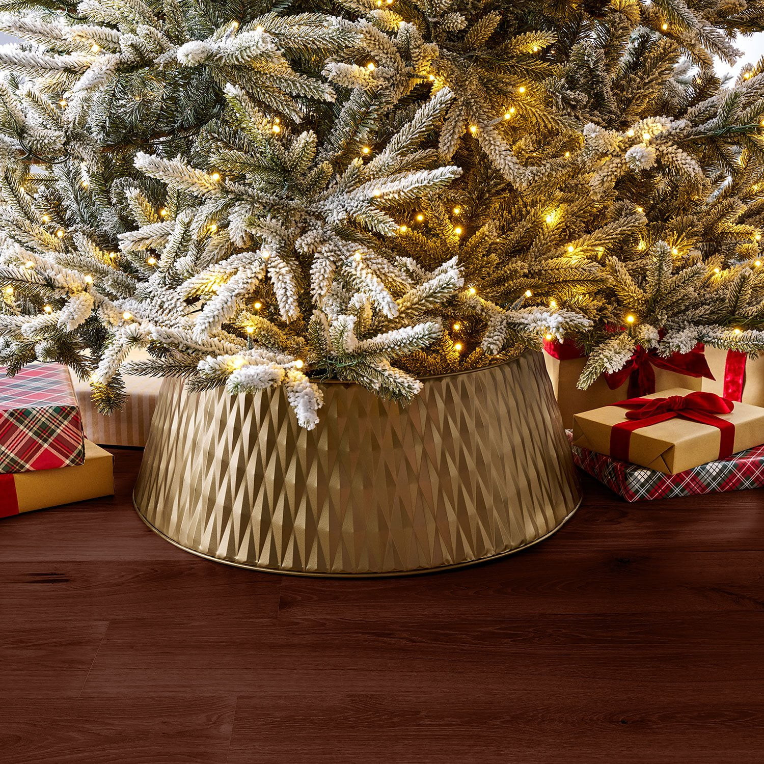 Member's Mark Textured Antique Metal Gold Tree Collar | Sam's Club