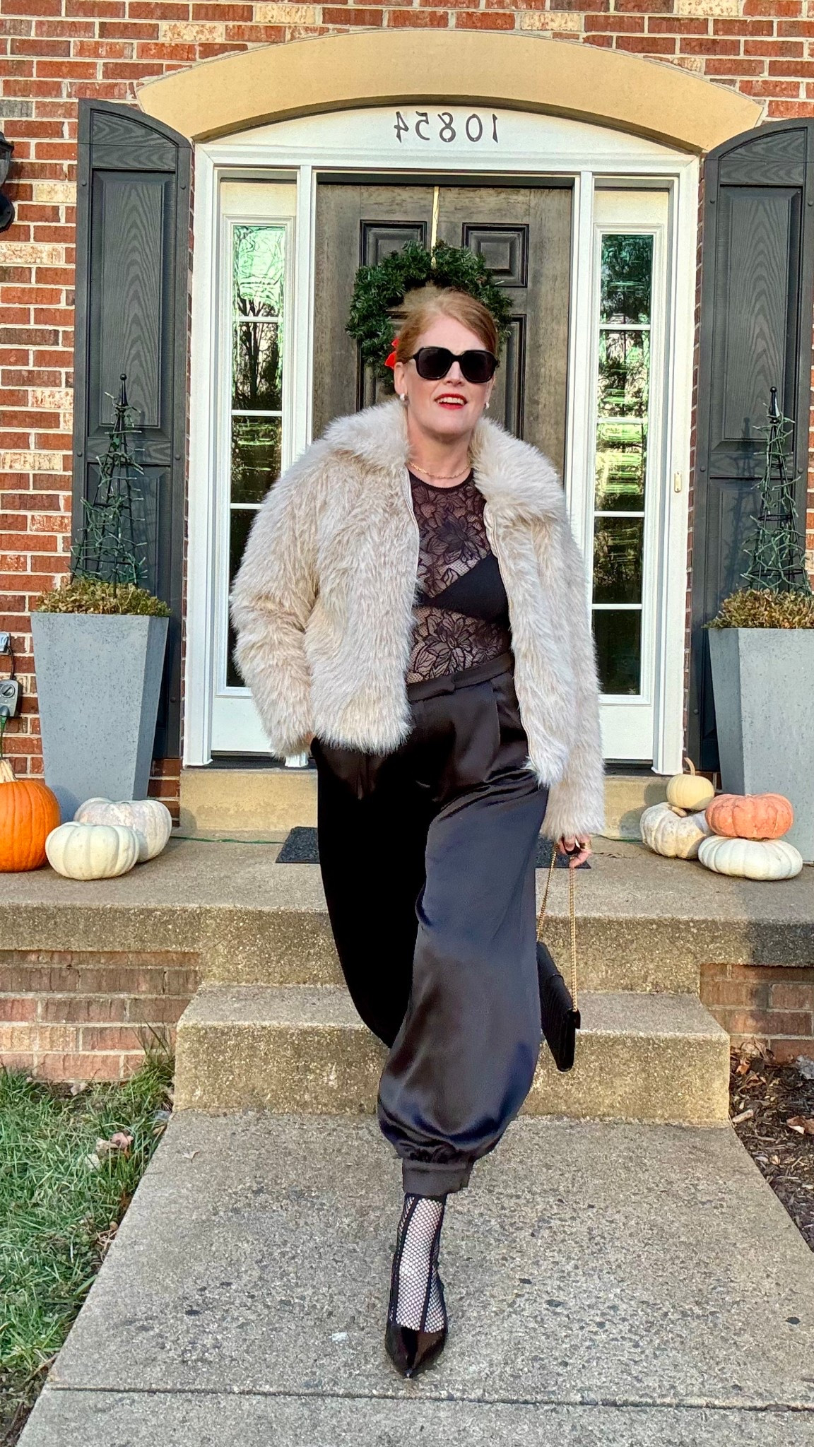 Holiday party inspo 💫🖤💫

#LTKHoliday #LTKMidsize #LTKOver40