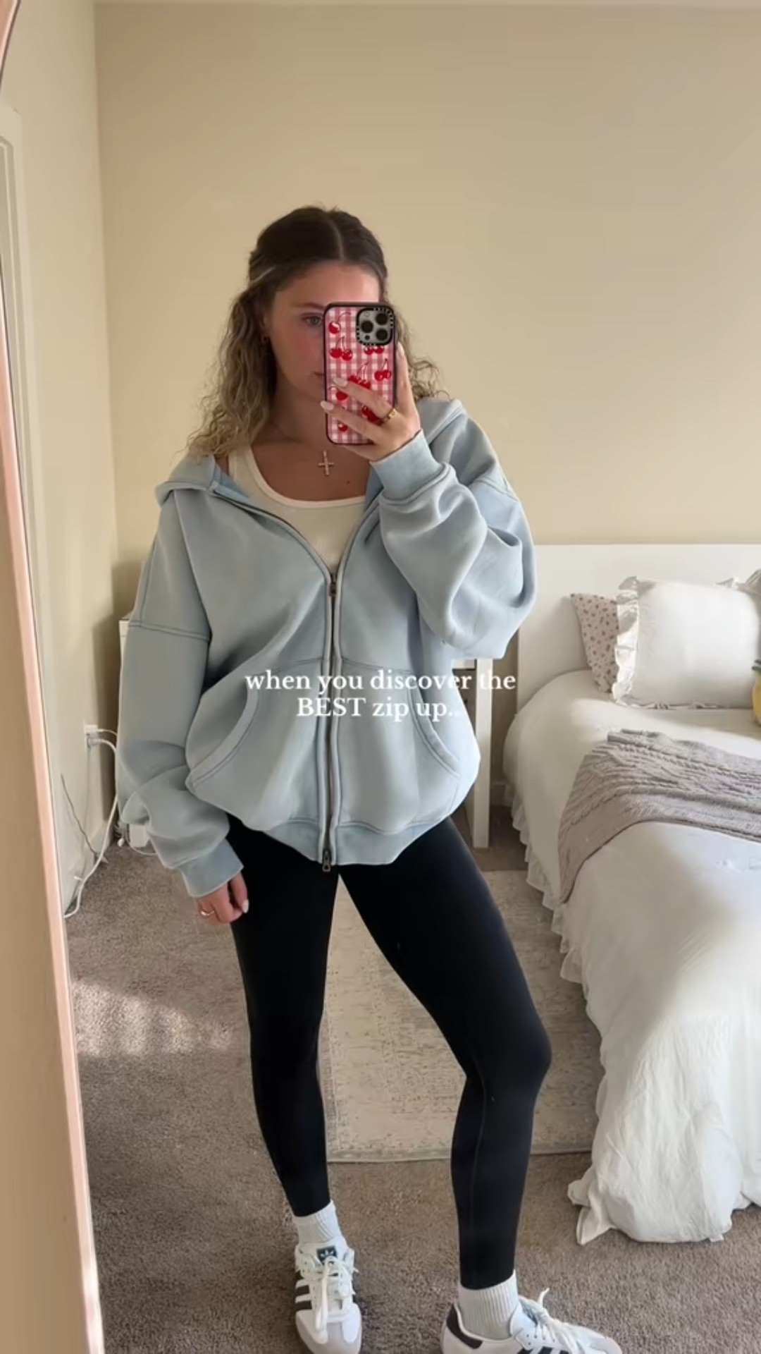 seriously the best zip up to exist


#LTKFindsUnder50 #LTKStyleTip #LTKSeasonal