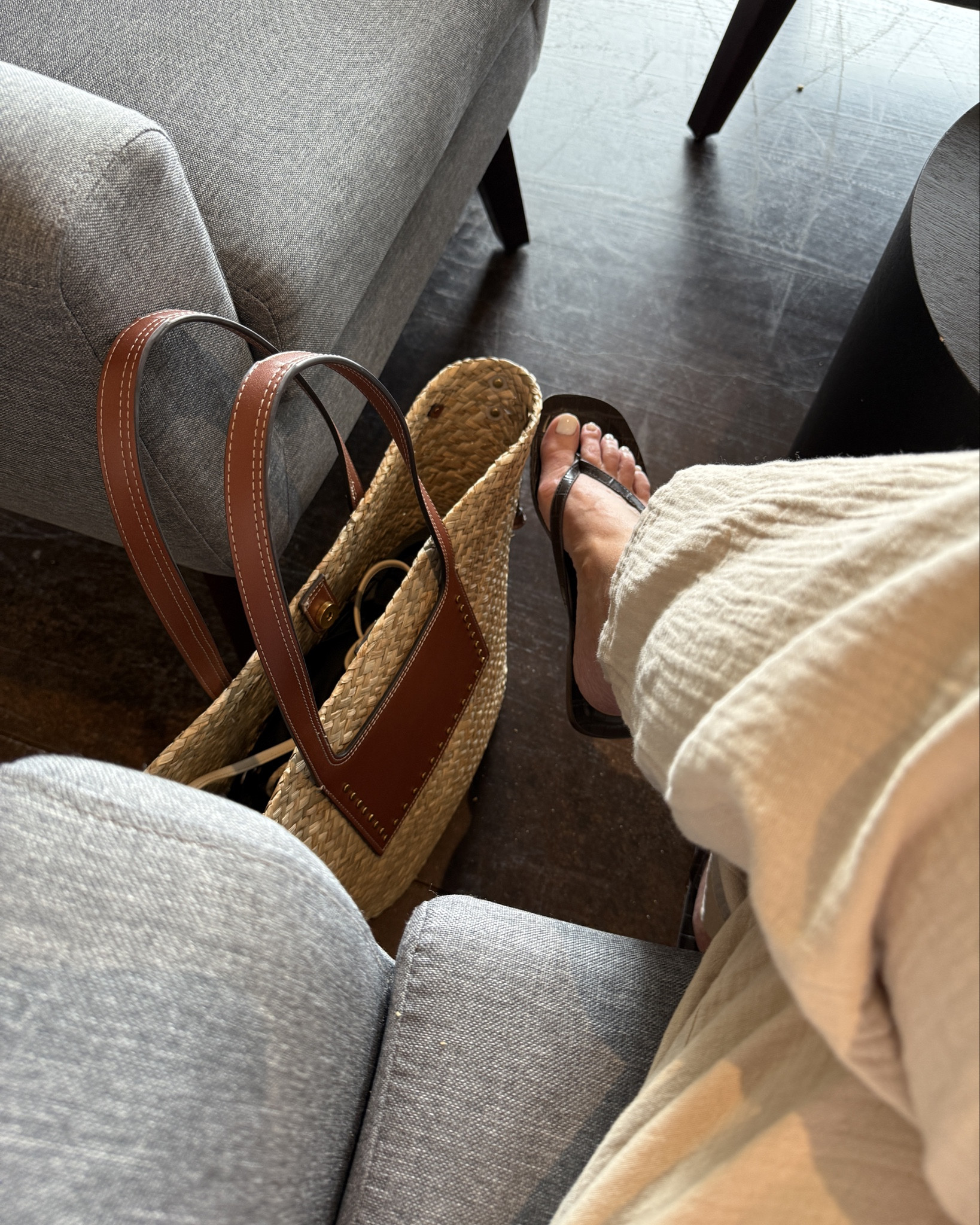 Gauzy pants run tts.
Sweater runs tts.

#LTKMidsize #LTKootd #LTKOver40