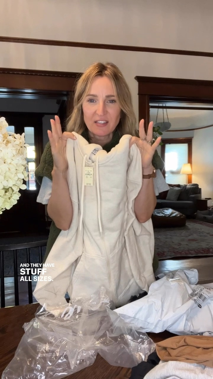 Don’t mind me just over here fan girling out all over aerie! 🪭💃🏽

📣I literally left there and just wanted to scream it from the rooftops that we should all be shopping here!🙌🏼 

Don’t trust me? Just go in and touch the fabric. Just run your hands over it. I don’t know how many times I can use the word butter. 🧈🤤 

I’m still learning about the brand and the difference between Aeire off-line and Aerie. The off-line brand seems to be more active and loungewear. That is where I got all of clothing shown here and I got the bralettes at Aeire. 

The only caveat is that sizing can be tough. I am 100% here for this oversized trend, but knowing what size to buy can be tough, especially if ordering online. I’m normally between a small and medium and definitely preferred the extra small for the sweatpants. 

Love loungewear? ✅
Love buttery soft fabric? ✅
Wanna be somewhat trendy but comfortable? ✅
Looking for something to put under the Christmas tree for you and/or your daughters?✅
Like more affordable clothing? ✅

I could go on and on. Just trust me and check it out.

#FashionOver40 #Loungewear #BestSweats #BestLoungewear #IWantToLiveInThis

#LTKOver40 #LTKMostLoved #LTKPlusSize