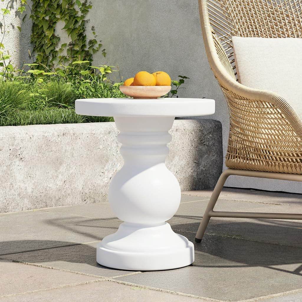 Christopher Knight Home Madeline 22" H Lightweight Concrete Outdoor Side Table, Patio End Table w... | Amazon (US)