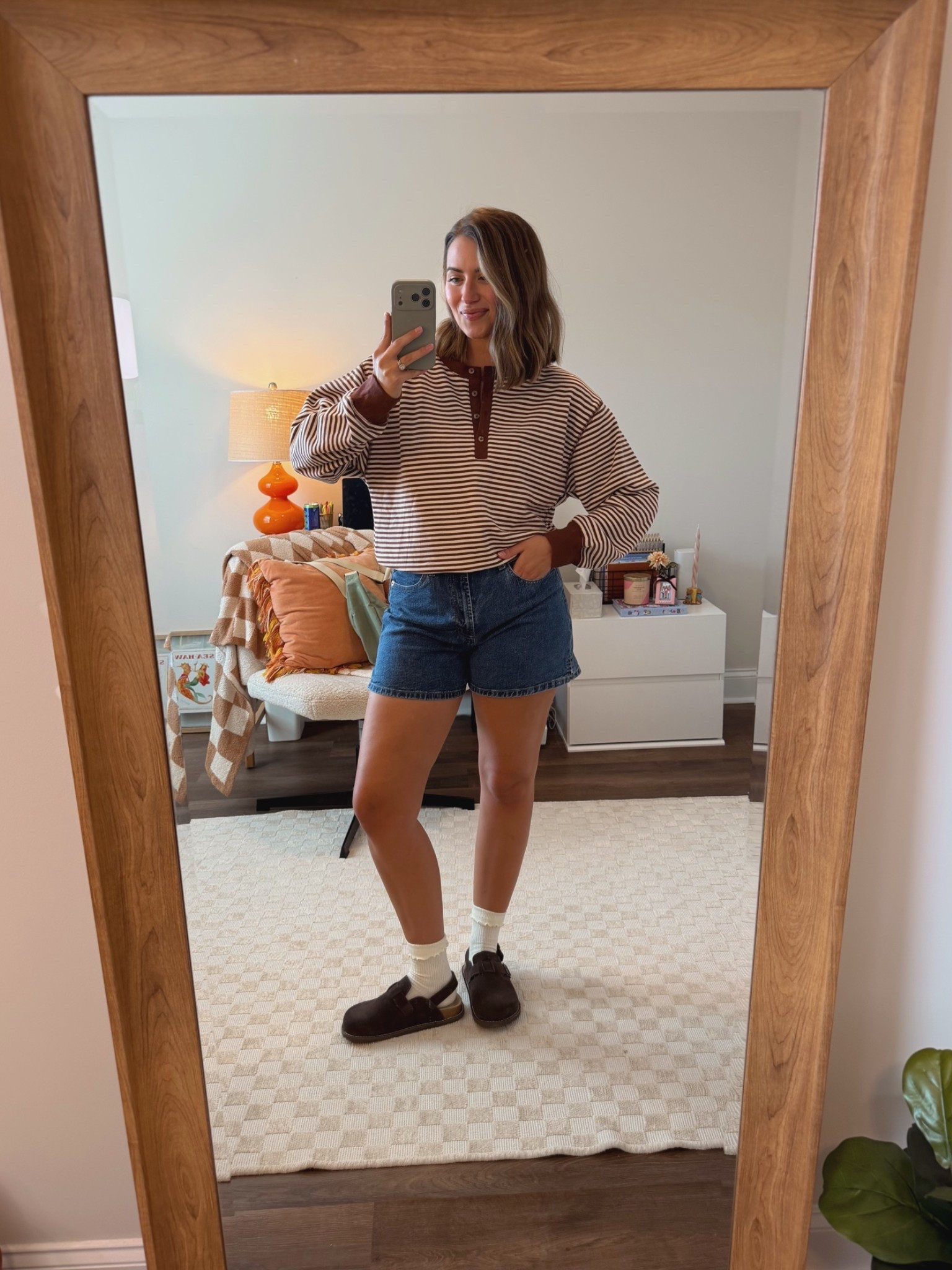 slowly transitioning to fall outfits 🍂✨ best combo = shorts + long sleeves + a close-toed shoe! 

#falloutfits #fallfinds

#LTKootd #LTKSaleAlert