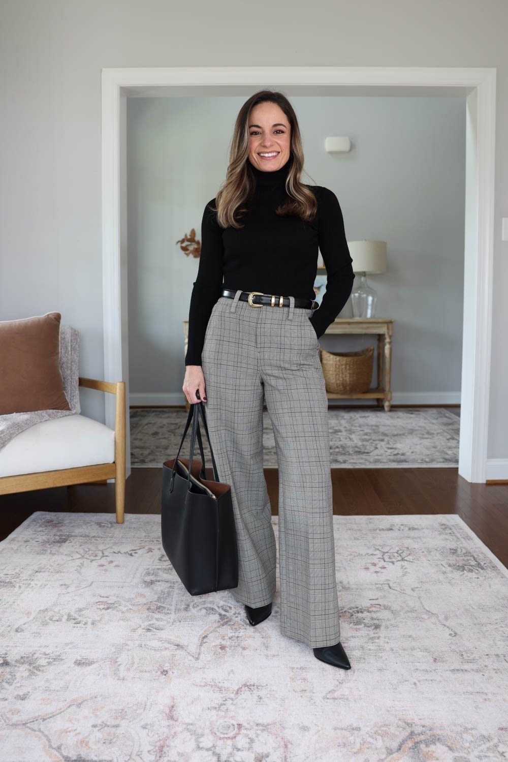 How to pair boots with your workwear for petites! 

Plaid pants (BR Factory): petite 00 / 10.5” rise / 28” inseam 
Black turtleneck (Aritzia): xxs 


The black boots shown are from last year (J.Crew) I am linking a similar option 

For size comparison, I’m 4’10” 105lbs. My measurements are 32”, 24”, 36”. I typically wear petite xxs/00/24 and have a 25” ankle inseam and a 27.5-28” full length inseam.

#LTKPetite #LTKWorkwear