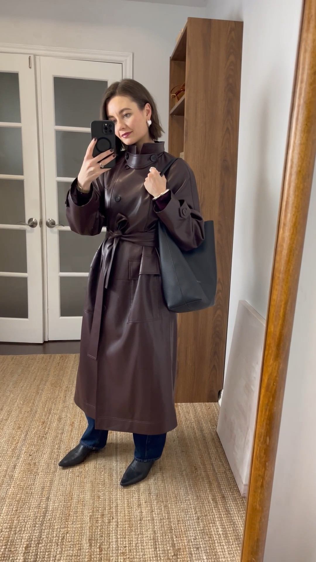 Elevated casual look for a double dat with friends.

Faux leather trench (s), barrel jeans, black ankle boots

For Fabrique: hisansha15 for new customers, hisansha10 for returning customers 

#LTKSeasonal #LTKootd #LTKStyleTip