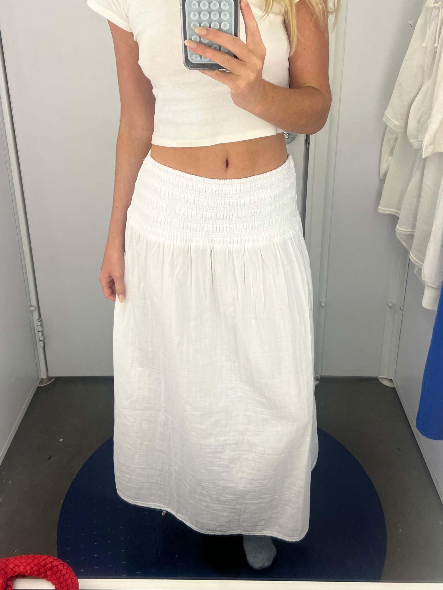 white maxi skirtt

#LTKsalealert #LTKfindsunder50 #LTKSeasonal