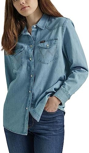 Wrangler Women's Boyfriend Denim Snap Closure Shirt | Amazon (US)
