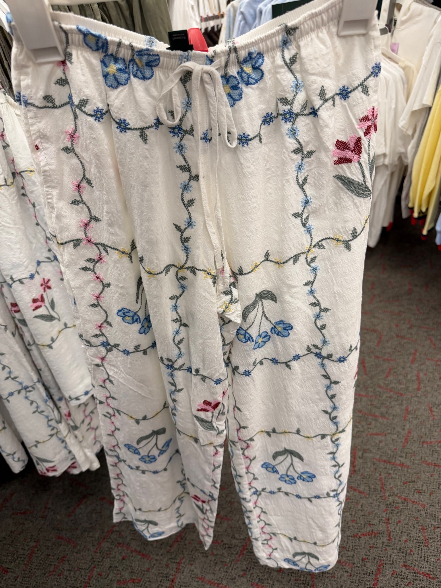 NEW!! @Target Embroidered pants are so pretty! 


#LTKOver40 #LTKPlusSize #LTKMidsize