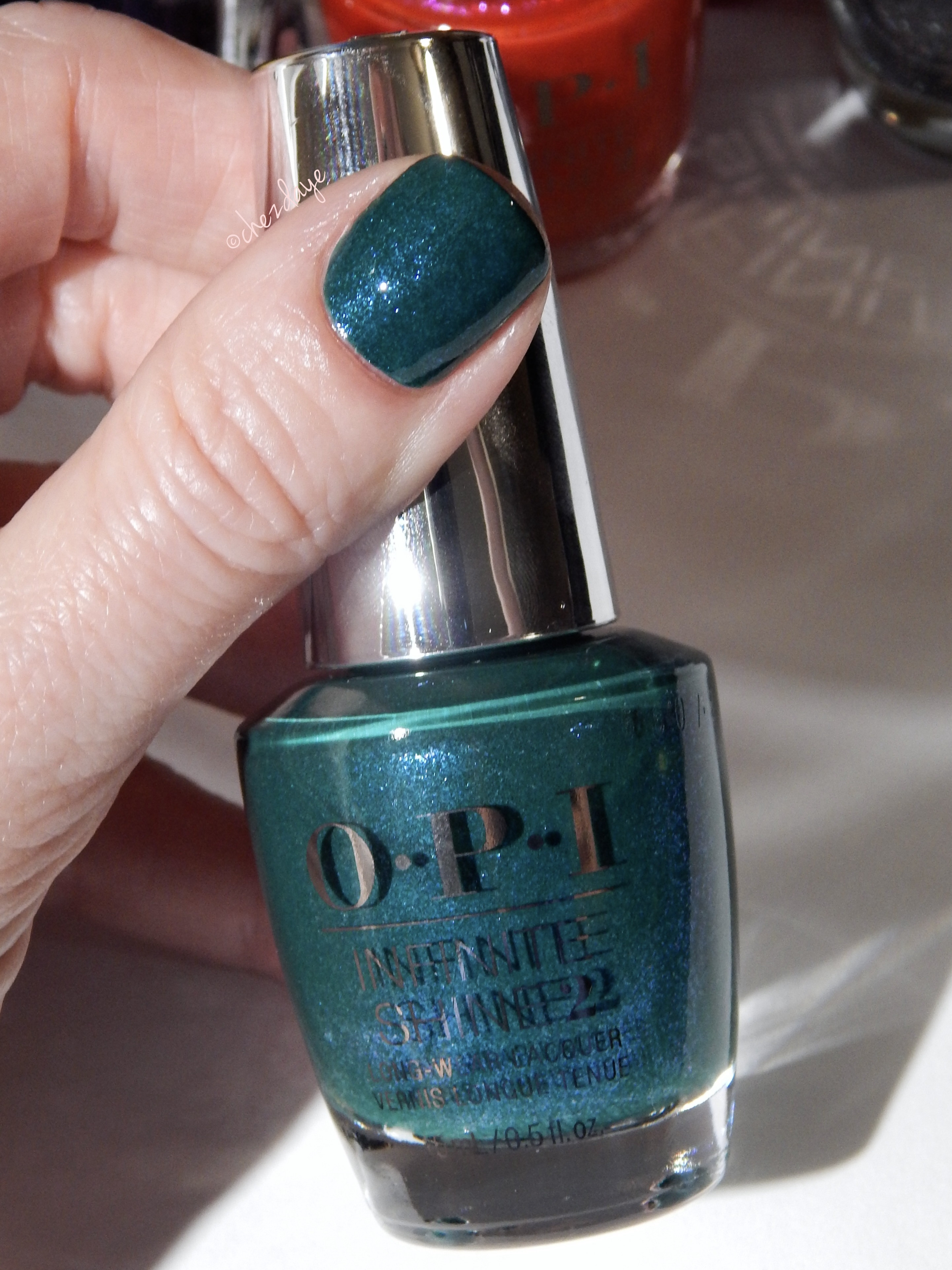 Shimmery teal.


• fall outfits • halloween • autumn • diy nails • jeans • boots • work outfit • denim dress • date night • fall family photo outfits • wedding guest dress • suede bag • nail polish • manicure • fall • autumn •  

 

#LTKSeasonal #LTKStyleTip #LTKBeauty