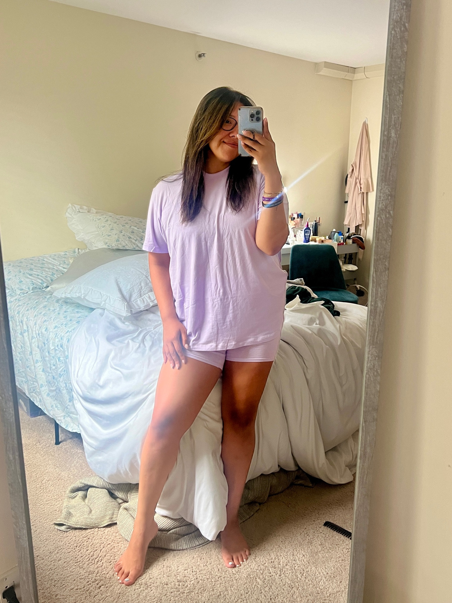 skims sets really are amazing - wearing an XL in both! #midsizeskims #midsize #midsizebody #skimsset #skims #loungewear

#LTKMidsize #LTKStyleTip