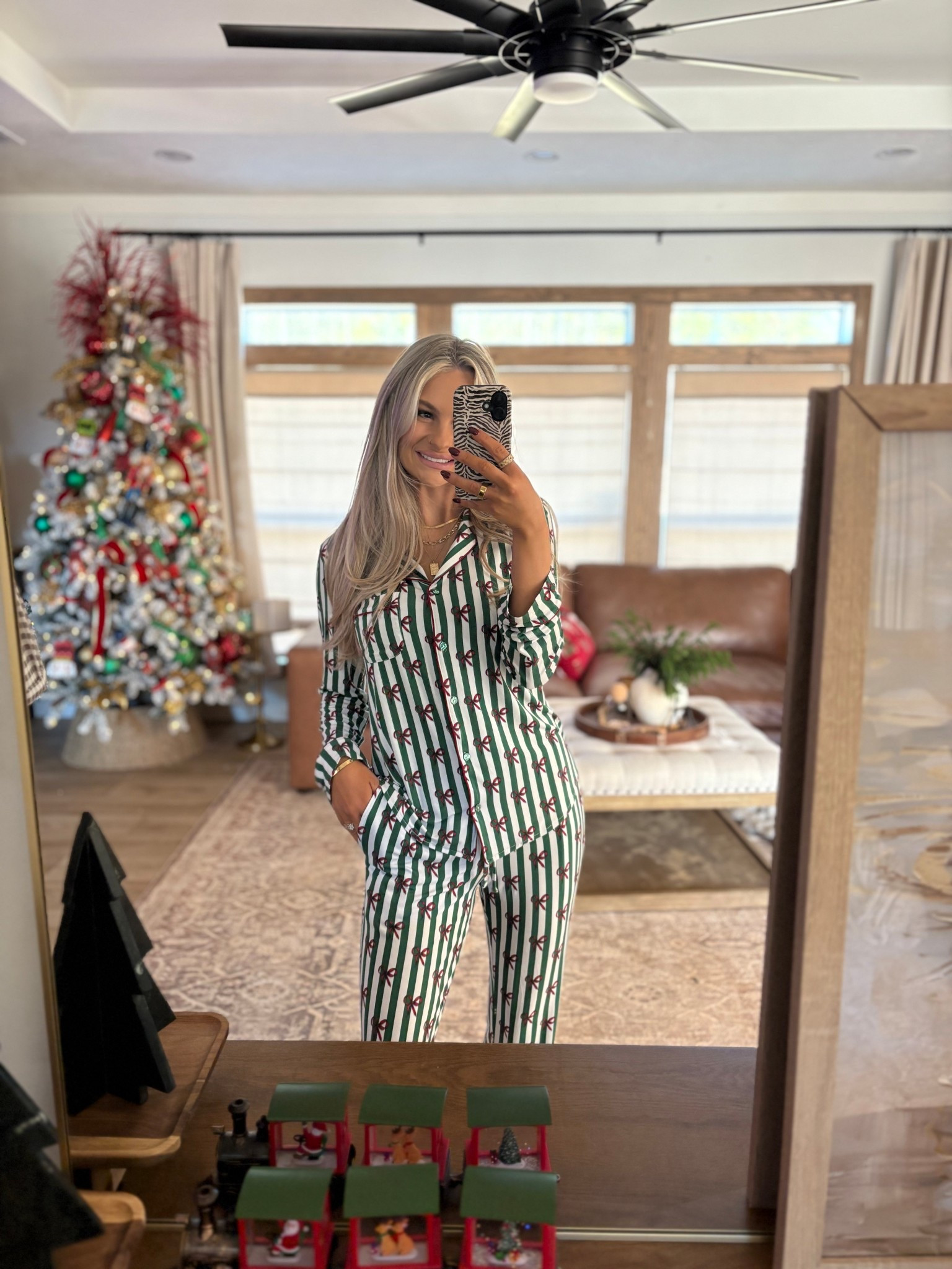 Obsessing over crickle daisys new holiday pjs!

#LTKGiftGuide #LTKHoliday