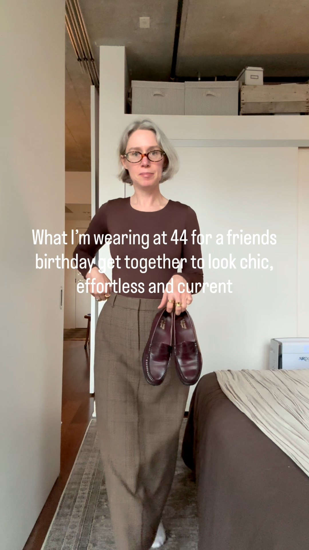 Chocolate brown and pencil skirts are 2 of my favourite things for fall. Love these ones from aritzia. Size small in everything 

#LTKfall #LTKcanada #LTKdatenight