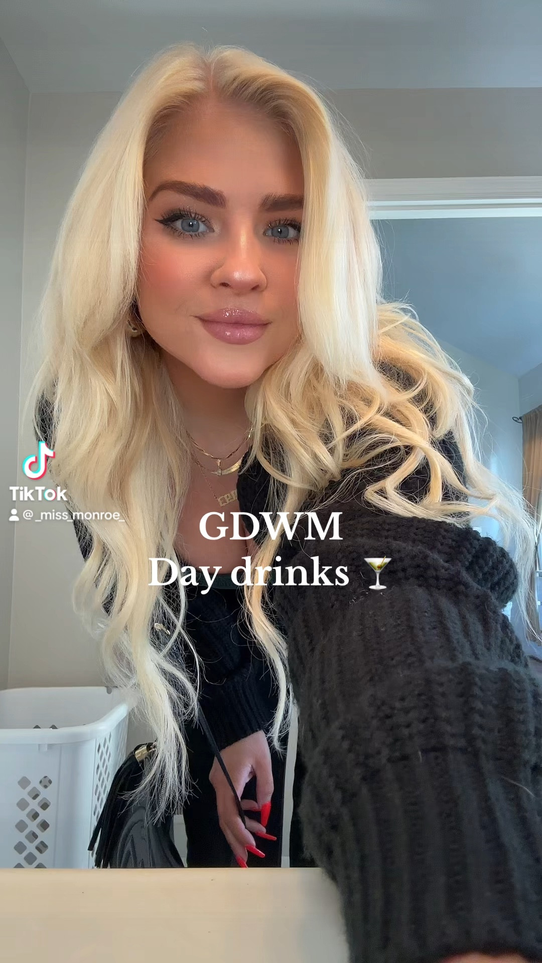 Corset: size small, code: HAPPY20

#LTKstyletip #LTKsalealert #LTKHoliday