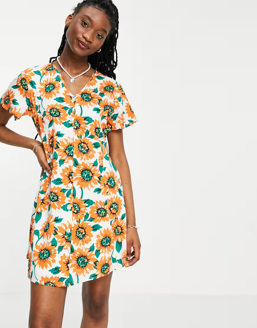 Daisy Street mini dress in sunflower print-White | ASOS (Global)