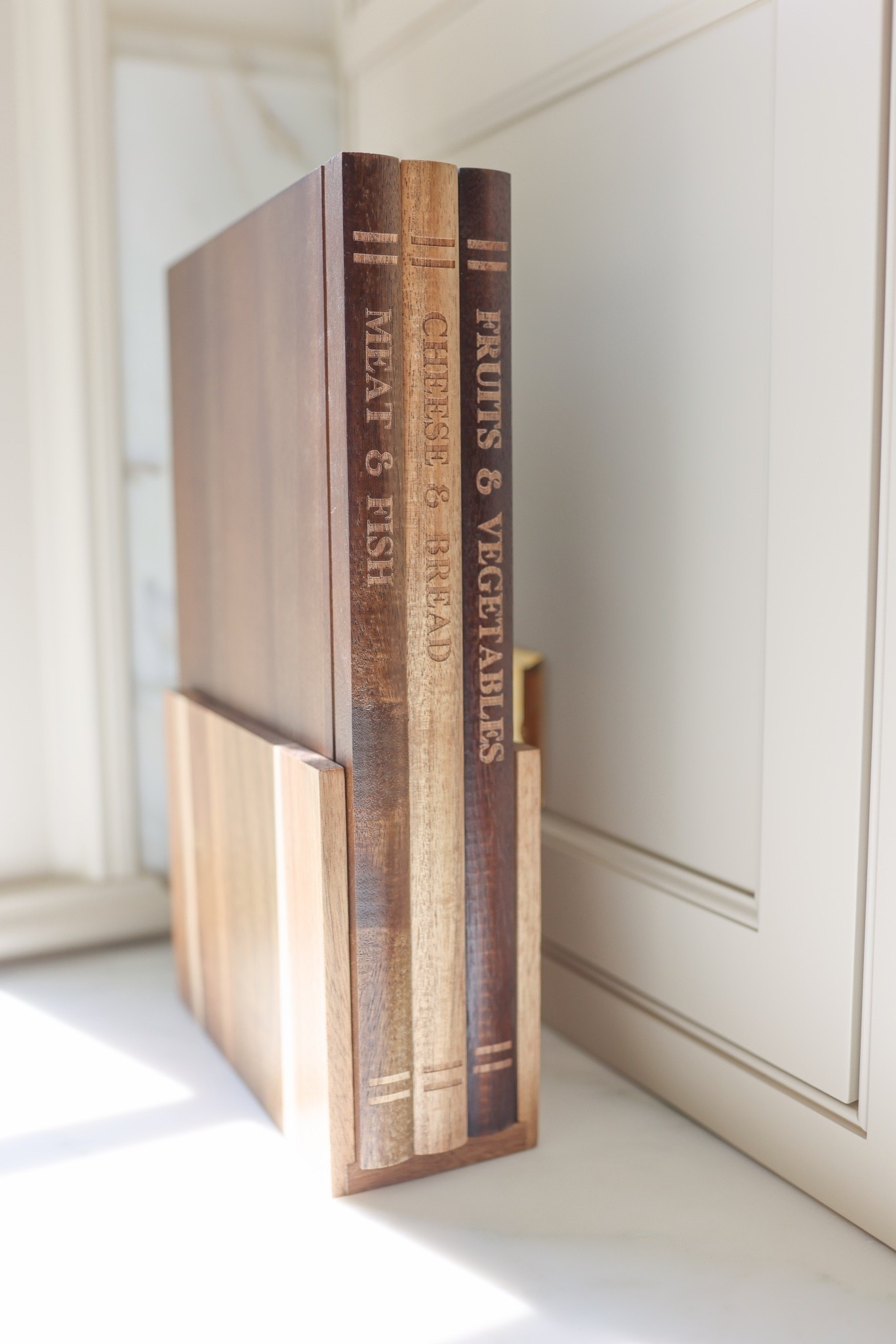 These cutting boards are designed to look like books on your counter! 

Kitchen organization, Amazon finds, Amazon home

#LTKHome