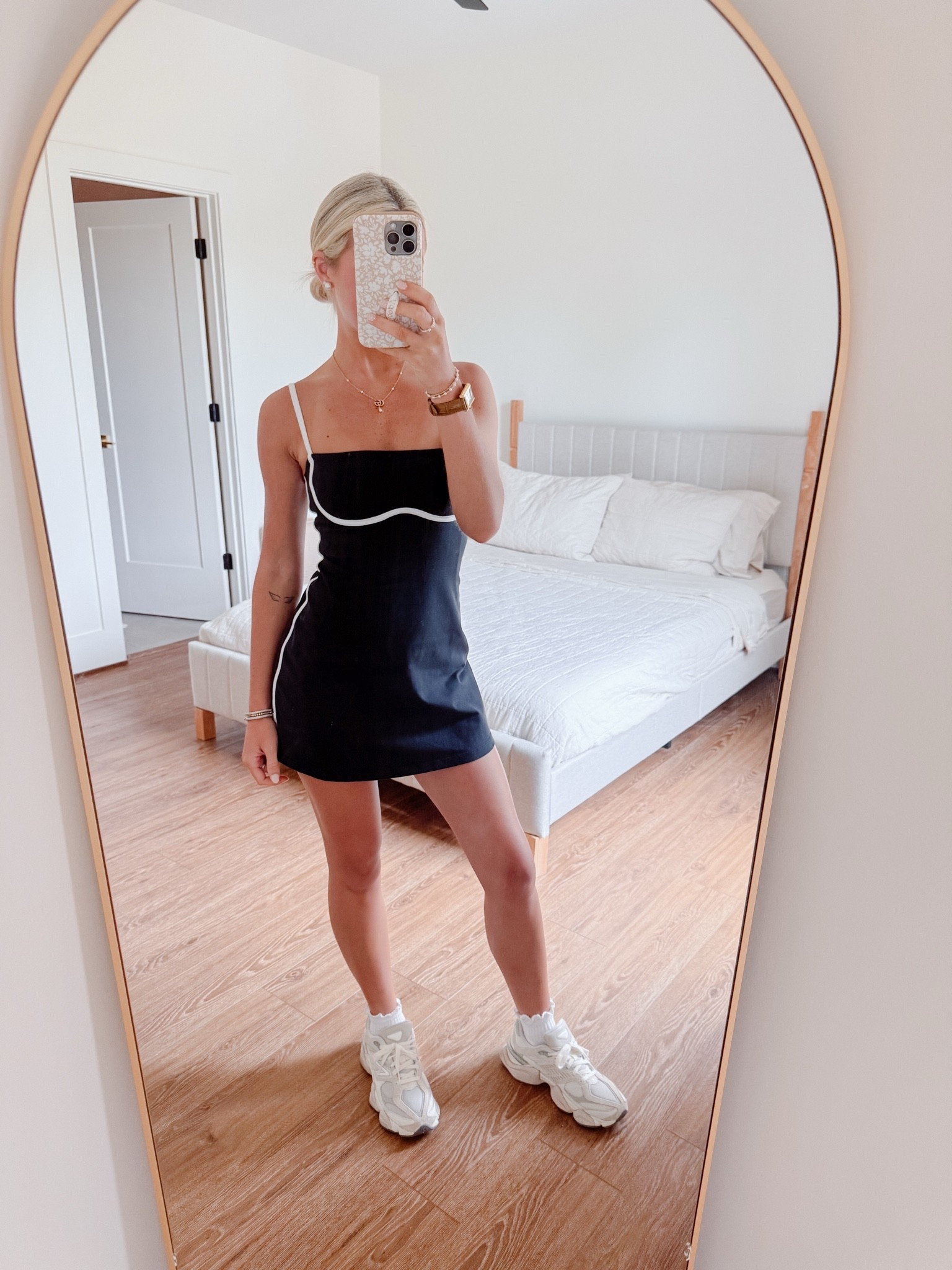 alo dress ootd!!
• wearing a size xs

#LTKfitnessgoals #LTKootd