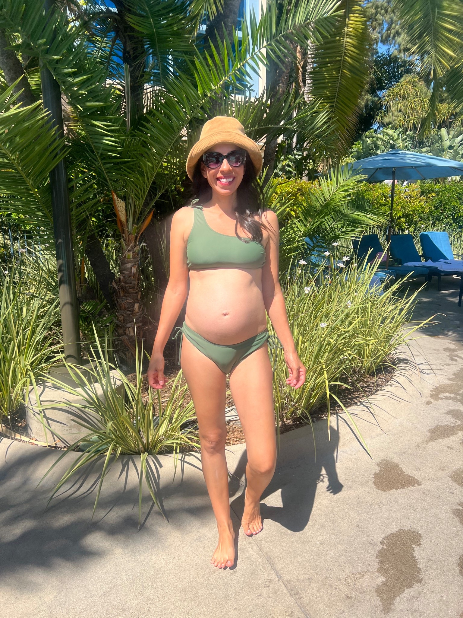 Maternity bathing suit 