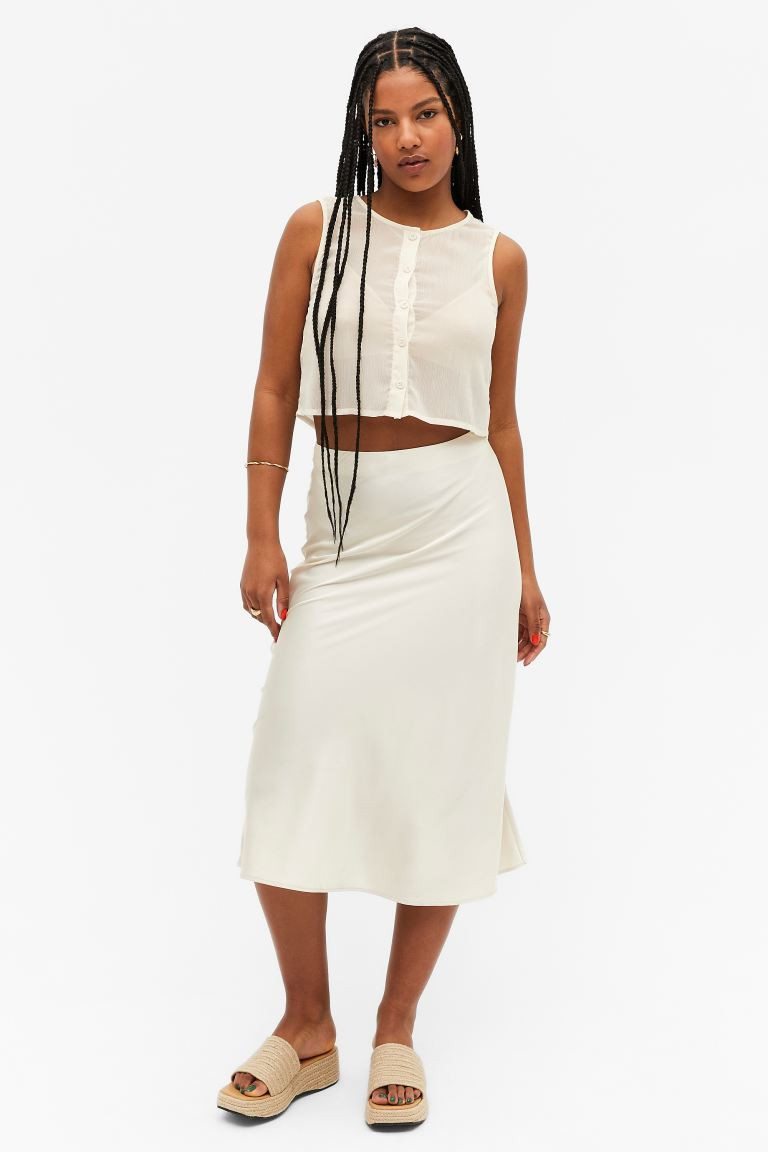 Satin midi skirt | H&M (UK, MY, IN, SG, PH, TW, HK)