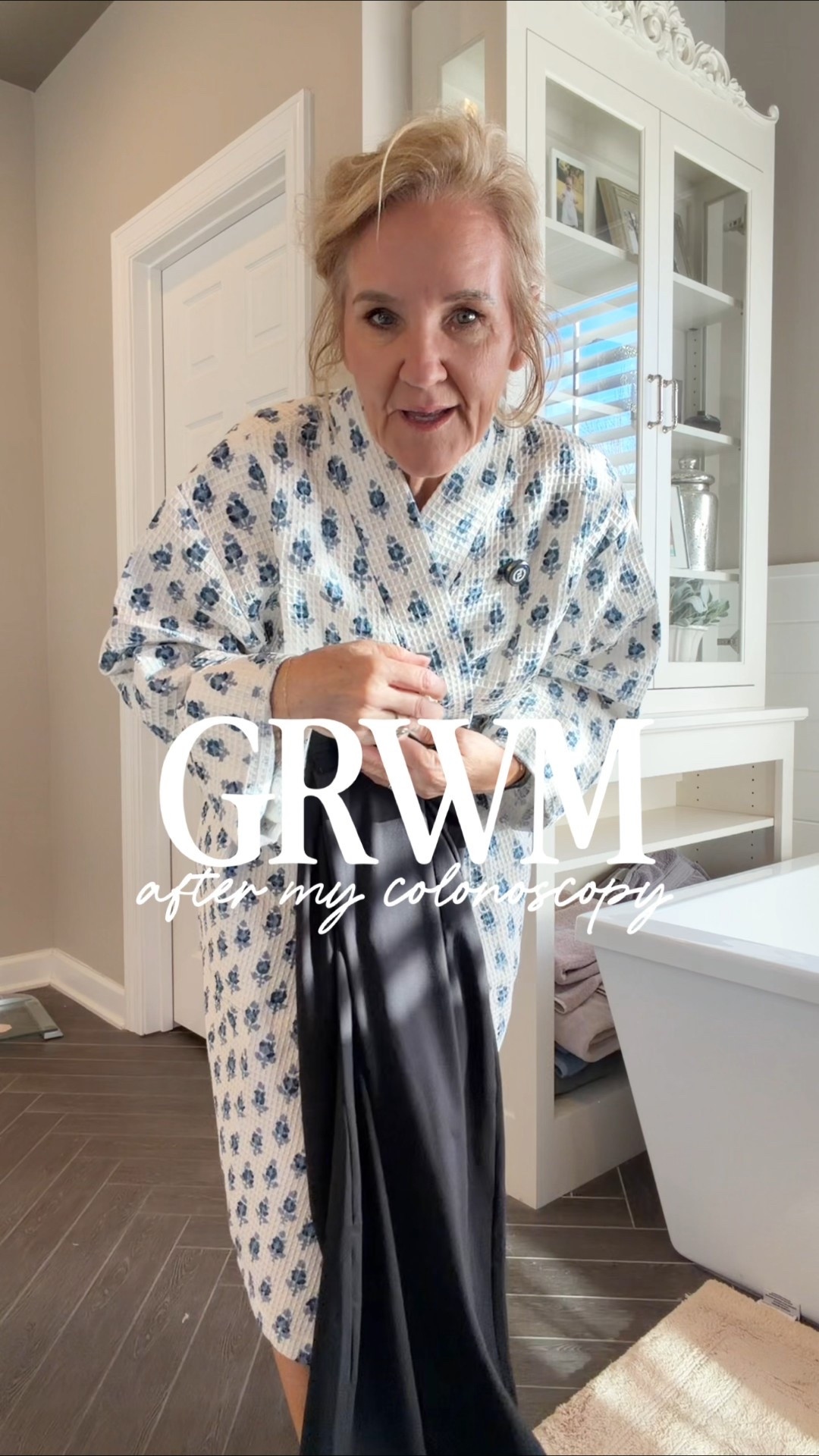 Loft lounge 
Size medium sweater medium petite in pants. 
The pants I wouldn’t recommend a petite unless you are shorter than 5 foot three.
Robe I’m wearing the smaller size. Plenty of room. It’s great quality! 

#LTKSaleAlert #LTKTravel #LTKOver40