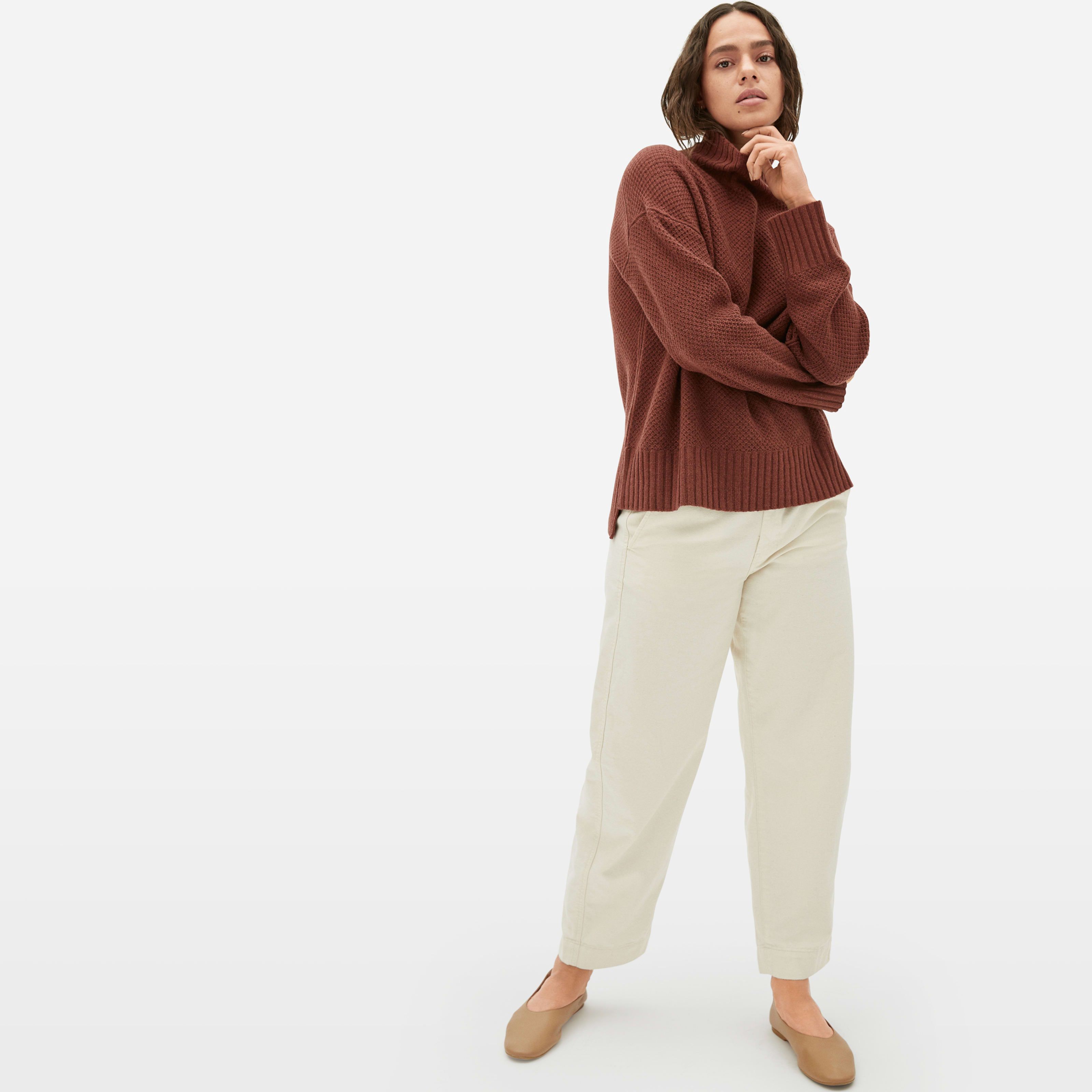 Women's Oversized Stroopwafel Turtleneck in ReCashmere Sweater by Everlane in Heathered Clay, Size X | Everlane