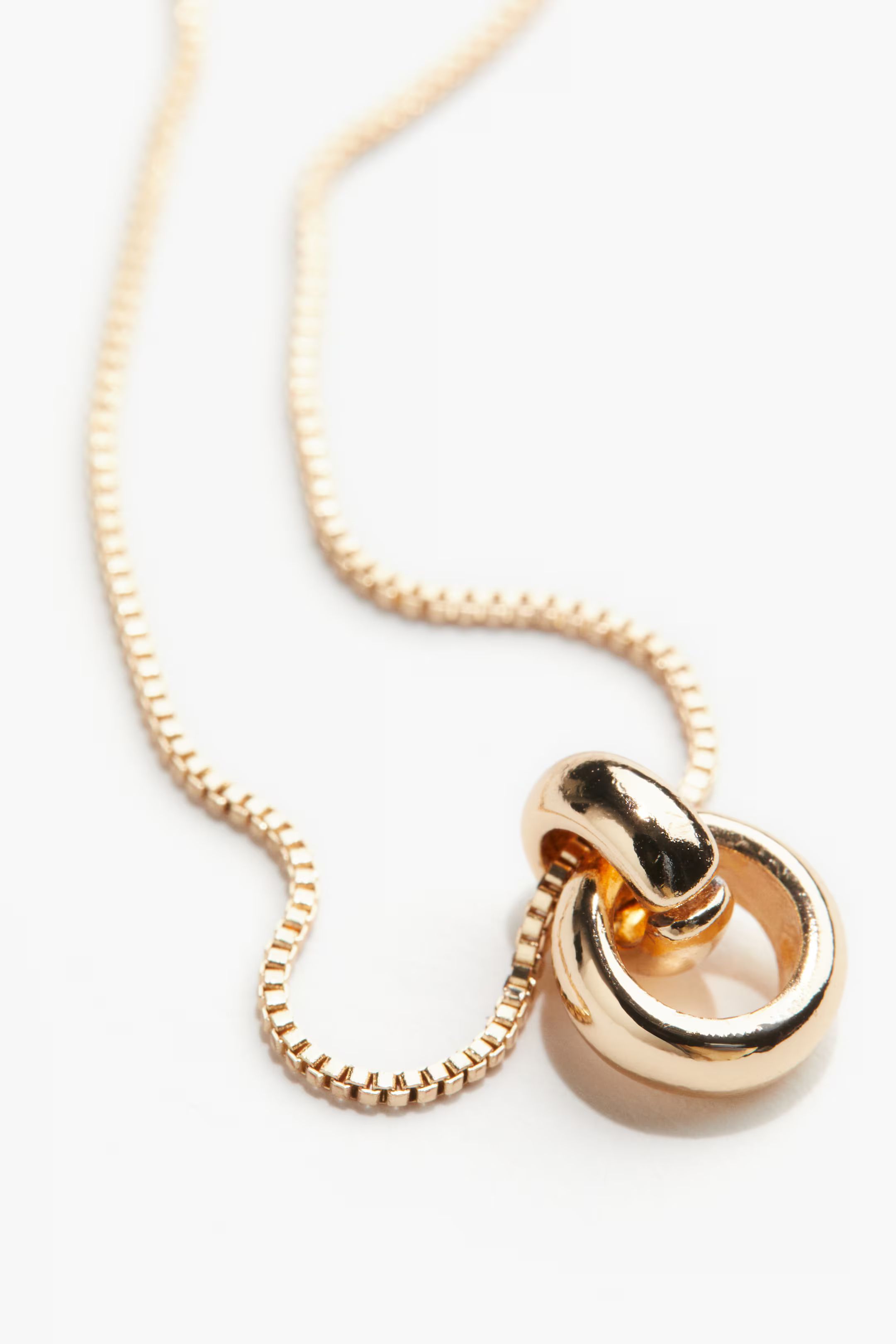 Necklace with Ring Pendant | H&M (US + CA)