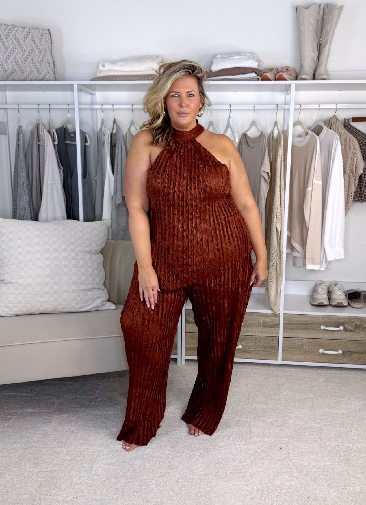 Wearing a 2X! Plus size, outfit inspo, fall fashion, apron belly, mom life

#LTKSeasonal #LTKPlusSize #LTKMidsize