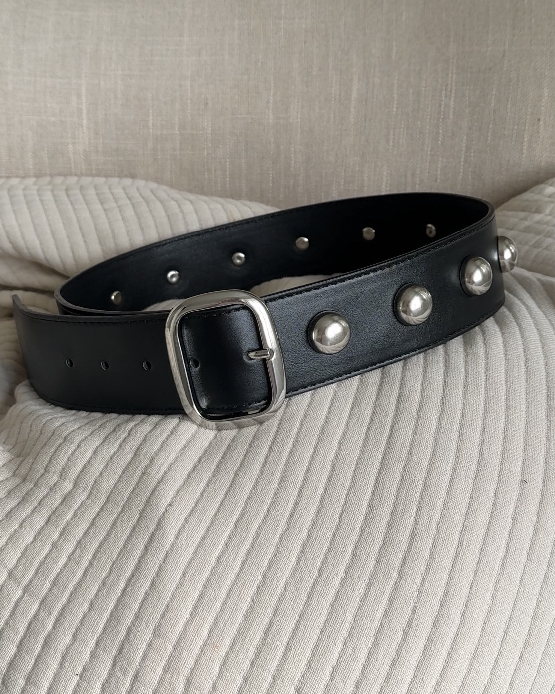 studded belt, autumn accessories trends 

#LTKuk #LTKstyletip #LTKautumn