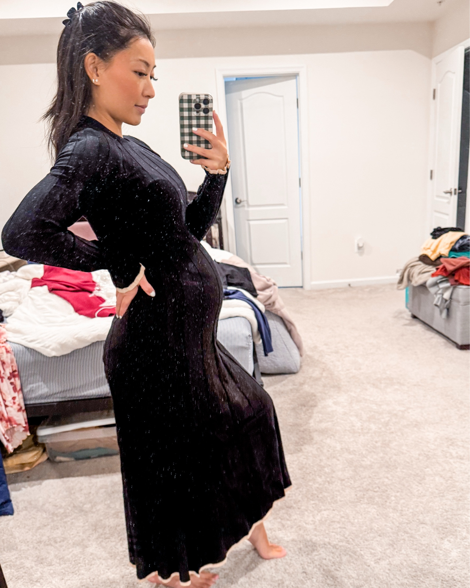 30% off site wide!

Sized up to small for pregnancy. Very soft knit material, great midi length

Maternity
Pregnant 
Pregnancy
Spring styles
Fall styles
Bump style
Petite
Sweater dress
Church outfit
Work outfit
Conservative
Trimester
Mom life

#LTKSeasonal #LTKxVICI #LTKBump