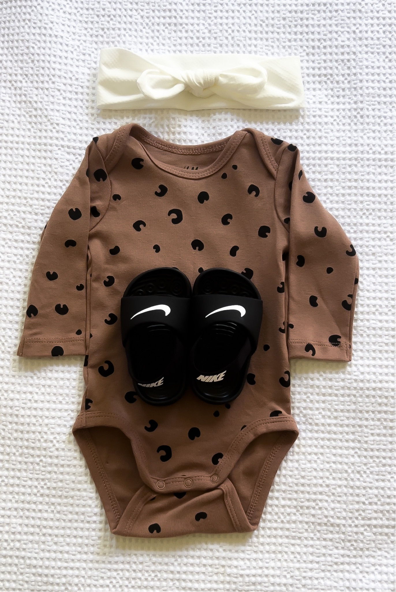 Baby outfits girls, baby outfits Australia, baby outfits shein, baby outfits for newborns, baby sandals, Nike baby sandals white baby head band, baby headband, baby onesie, baby bodysuit, baby outfit aesthetic, , baby outfit aesthetic, Black and Tan aesthetic, baby socks set, baby clothes leopard prints, baby accessories , Leopard Print, baby clothes tan, trending baby outfit 2023, trending baby outfits

#LTKbaby #LTKaustralia #LTKbump