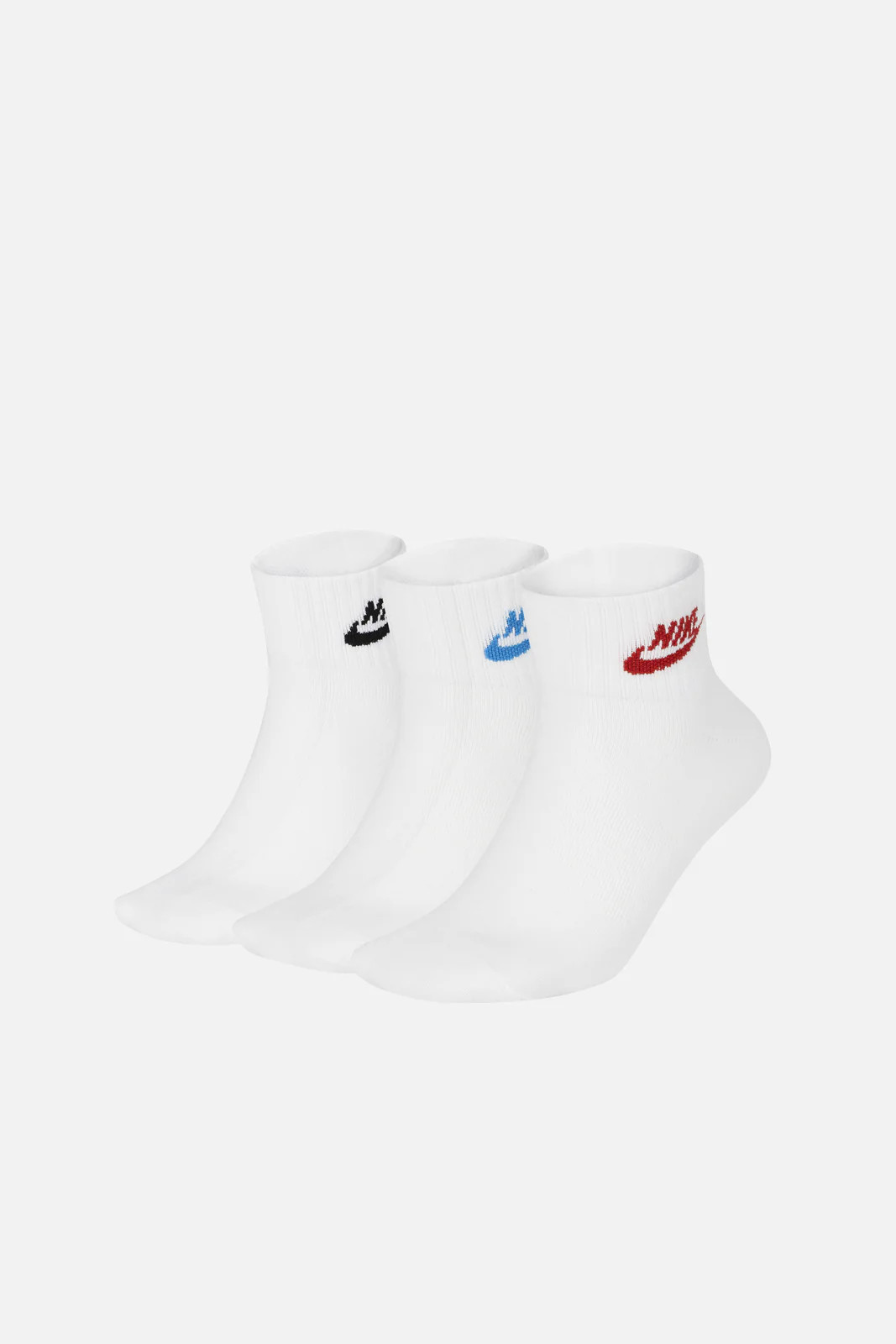 Nike Everyday Essential | Bandier