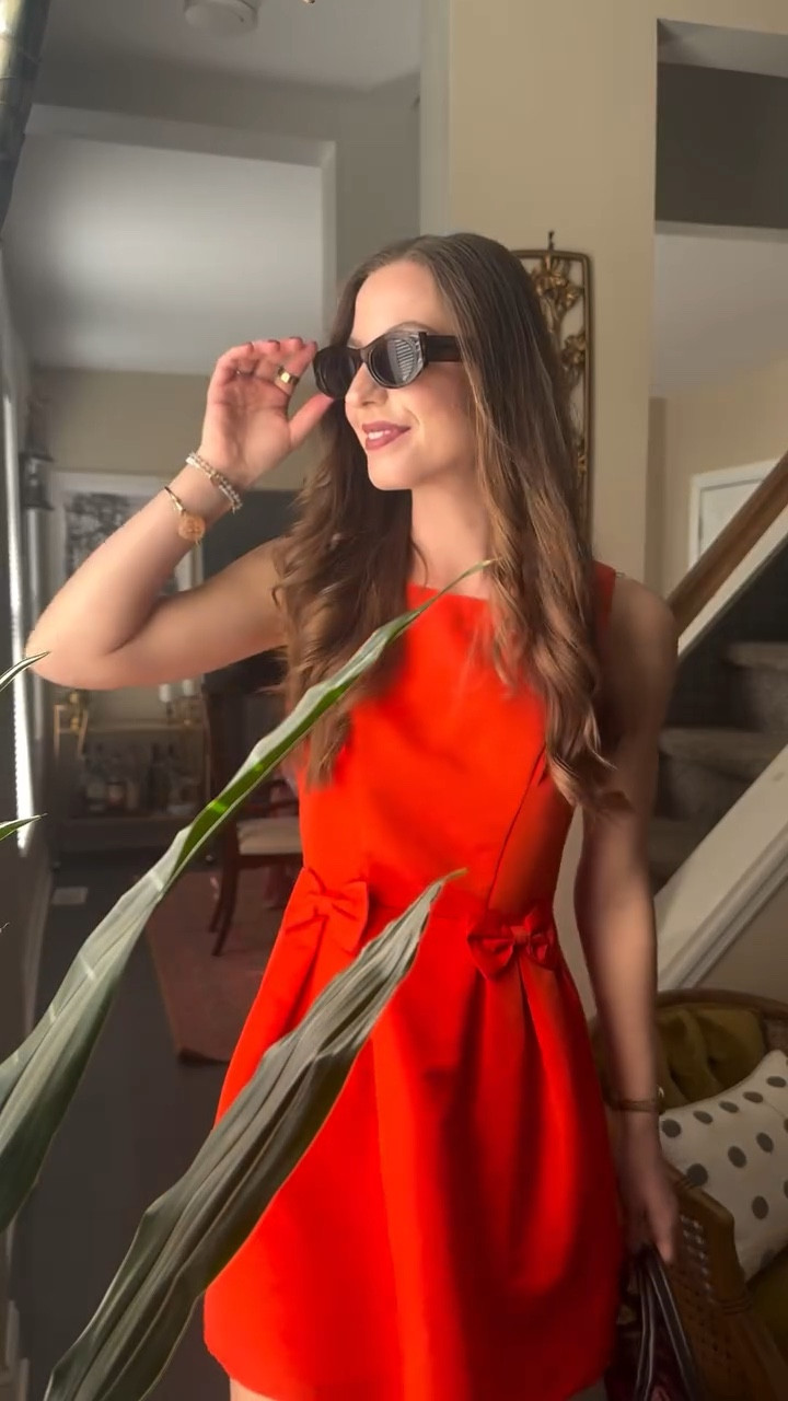 @theraspecs styled four ways for the summer with lucid ladybug - which vintage look is your favorite? 🫶🏻✨🌸 #ootd #vintage #summeroutfits #vintagestyle #vintageootd #thrift #thriftedstyle #sustainability #stylist #sustainablestylist #style

#LTKSeasonal #LTKSummerEdit #LTKStyleTip