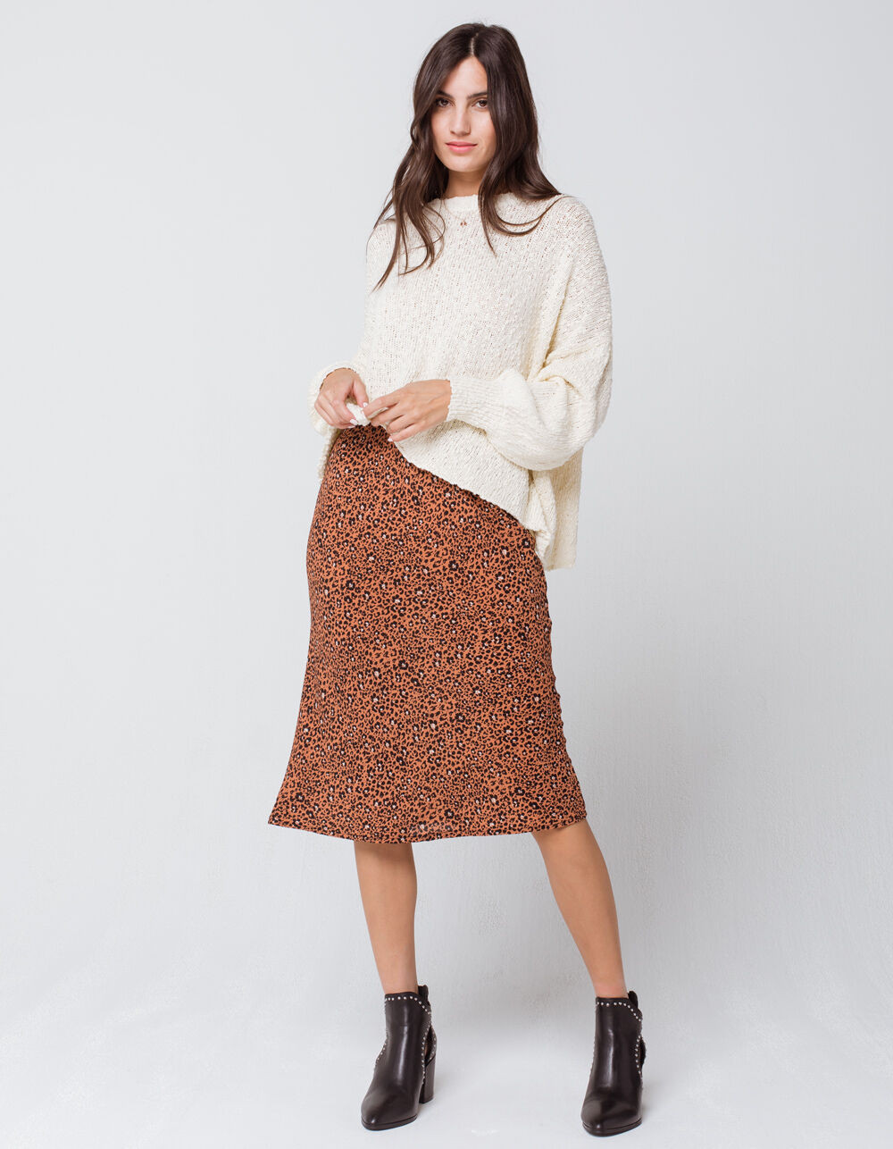 SKY AND SPARROW Leopard Midi Skirt | Tillys