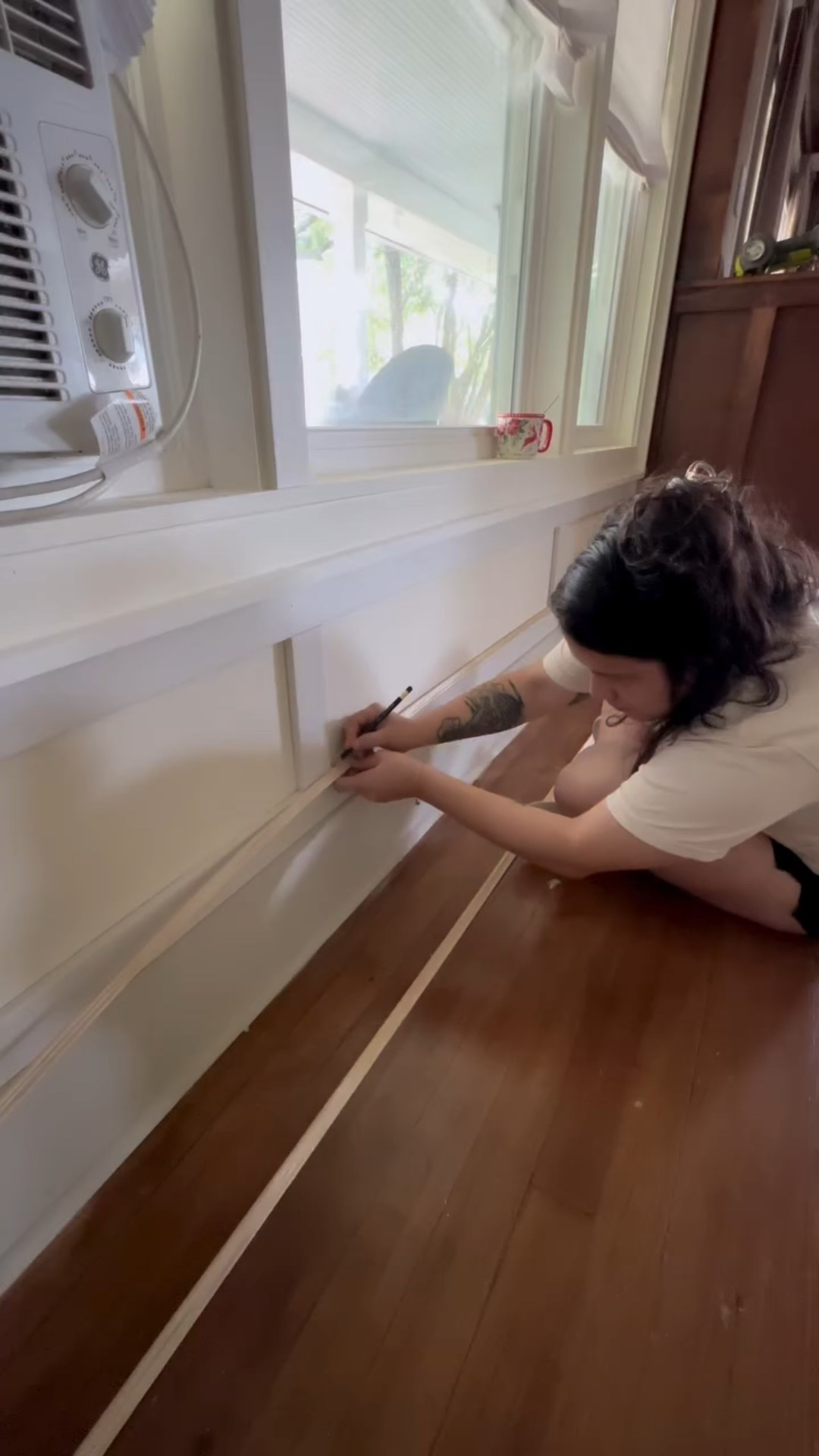 Box & picture frame  molding necessities #diy #homeimprovement @lowes

#LTKHome