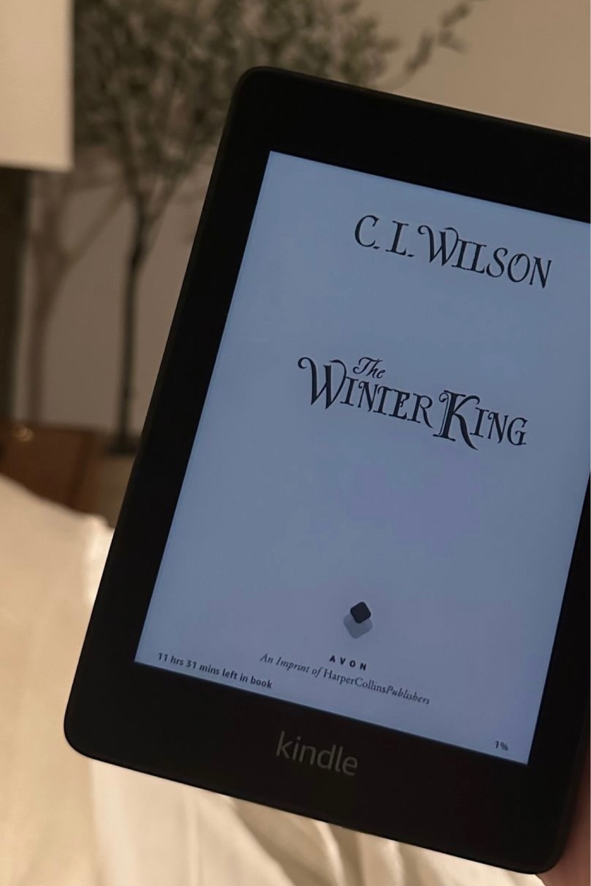 I never thought I’d love an e-reader as much as I do but wow! These are my must haves if you’re gonna make the switch 🤍

Reading | holiday gifts | seasonal finds

#LTKGiftGuide #LTKHoliday #LTKSeasonal