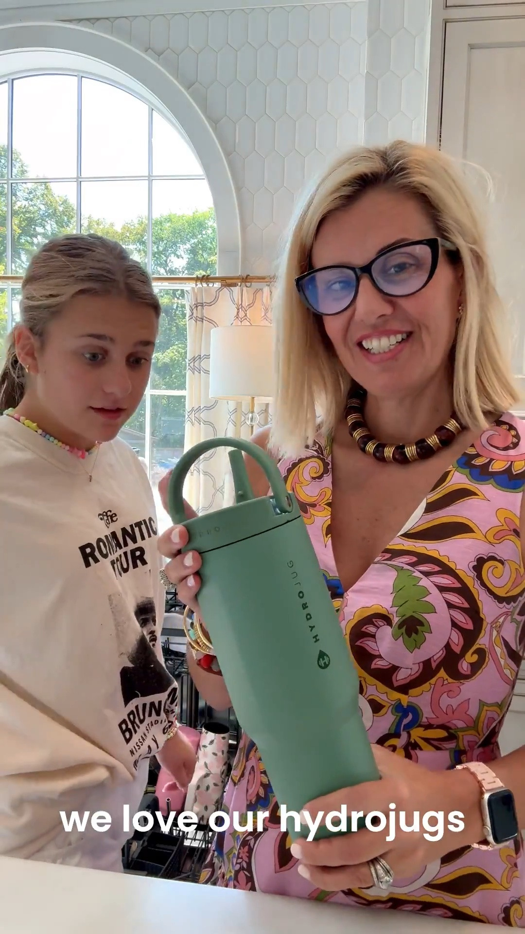 We love the ones with the straw (that doesn’t leak) and handle!!!!

What color should I get her?

@hydrojug #ad

#LTKdayinmylife #LTKmomlife #LTKActive