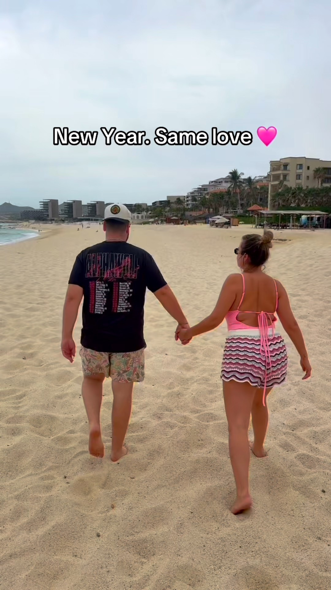 My fav beach set! Happy new Year! 

#LTKTravel #LTKGiftGuide #LTKMidsize