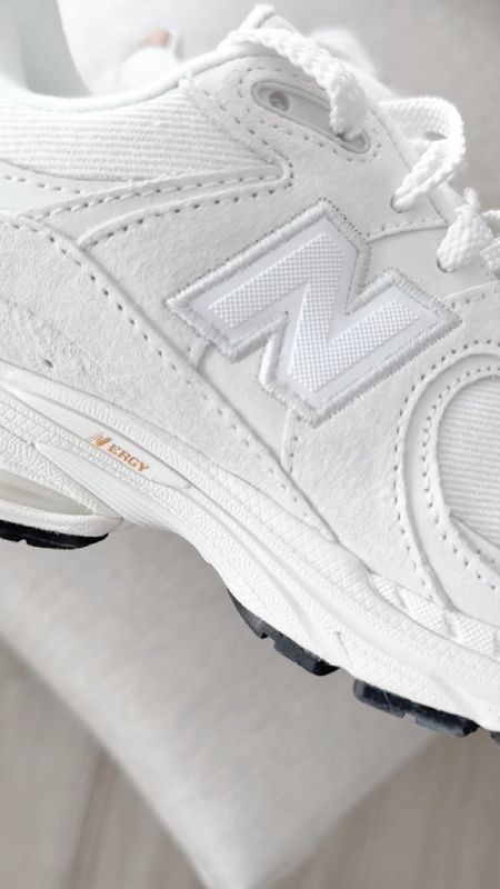 NB 2002r back in stock + other favorite white neutral sneakers for fall 🤍

#LTKSale #LTKstyletip #LTKshoecrush