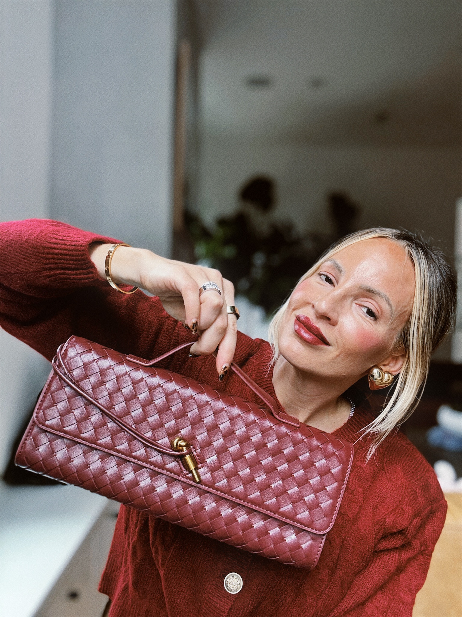 Wearing a small in the sweater

#LTKItBag #LTKWorkwear #LTKFindsUnder100