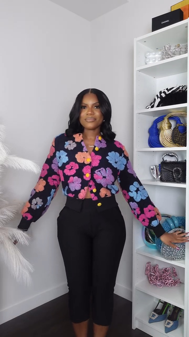 I’m wearing a small in these sweaters, black sweater, fall jacket, fall outfit, capri pants 

#LTKFindsUnder50 #LTKStyleTip #LTKFallSale