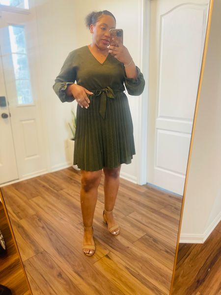 $39 Amazon pleated dress. Super comfortable and perfect for summer. I’ve worn this to work and church. I am wearing a large. Shoes also linked! 


#LTKunder50 #LTKshoecrush #LTKworkwear