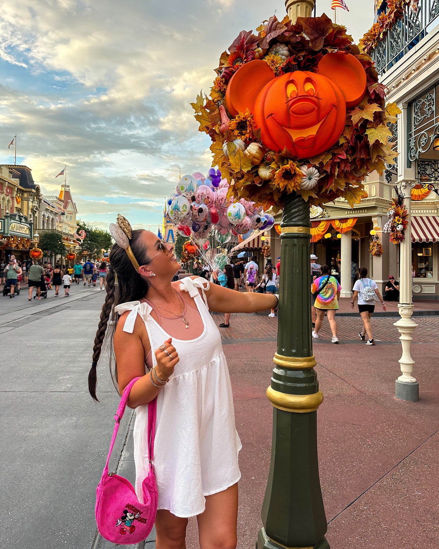 already spooky time at the magic kingdom 🎃👻✨ 
•
•
•
#disneyworld #disneyparks #disneyootd #magickingdom #mickeypumpkins #disneyfits #disneyfit #pinterestinspo #disneyvibes #spookyseason #halloweenatdisney

#LTKSeasonal #LTKStyleTip #LTKTravel