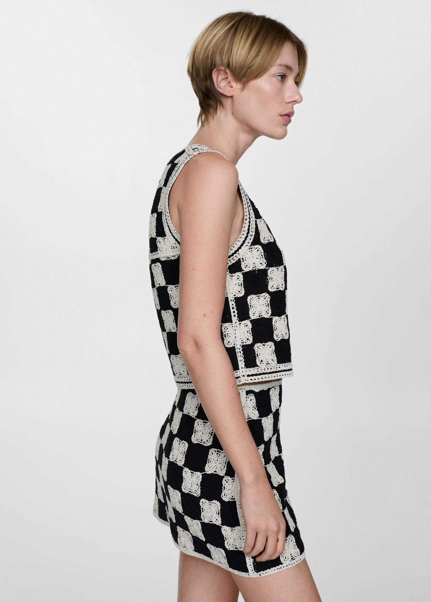 Combined crochet gilet | MANGO (UK)