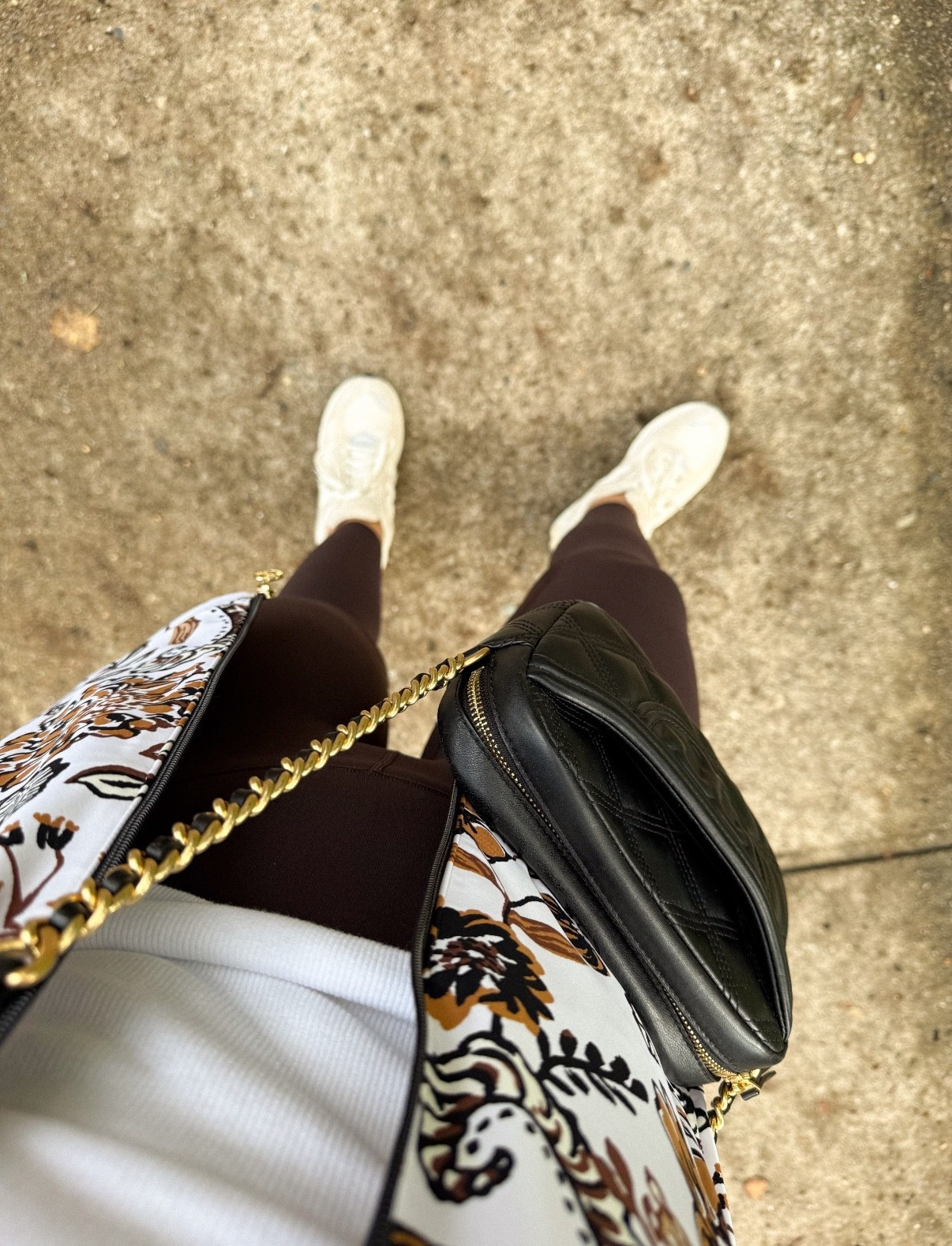 🤍🍂

#LTKActive #LTKFindsUnder100 #LTKSaleAlert